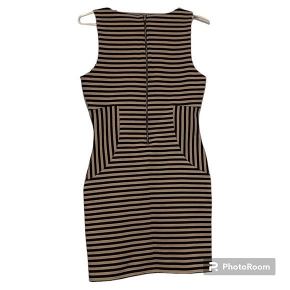 Forever 21 Striped Dress Women’s Large with Back Zipper Body Con - Picture 2 of 4